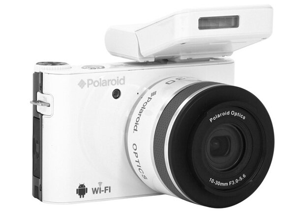 Polaroid launches iM1836 Android Smart Camera with Interchangeable Lens